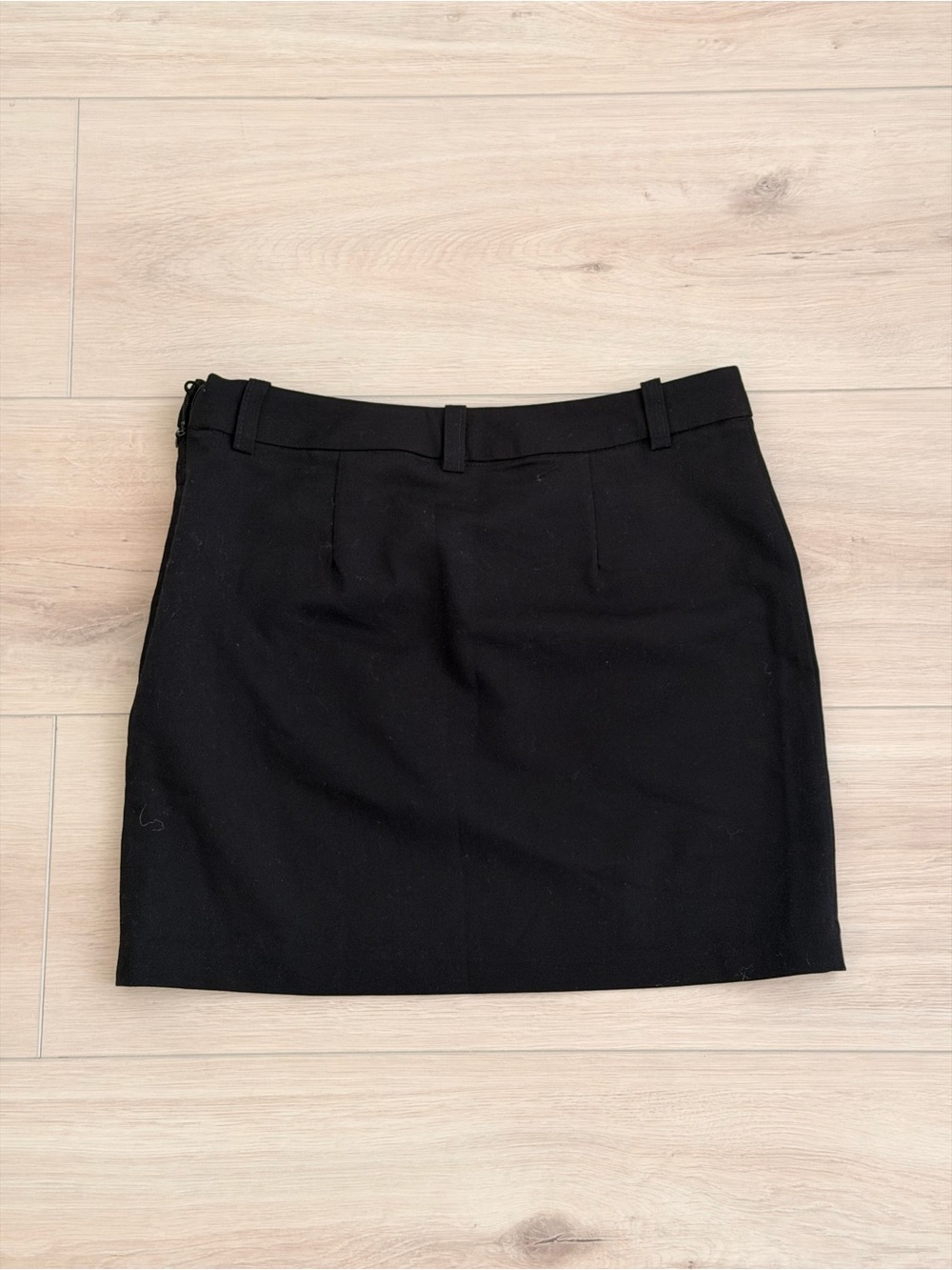 H&M Black Mini Skirt with Belt Loops
